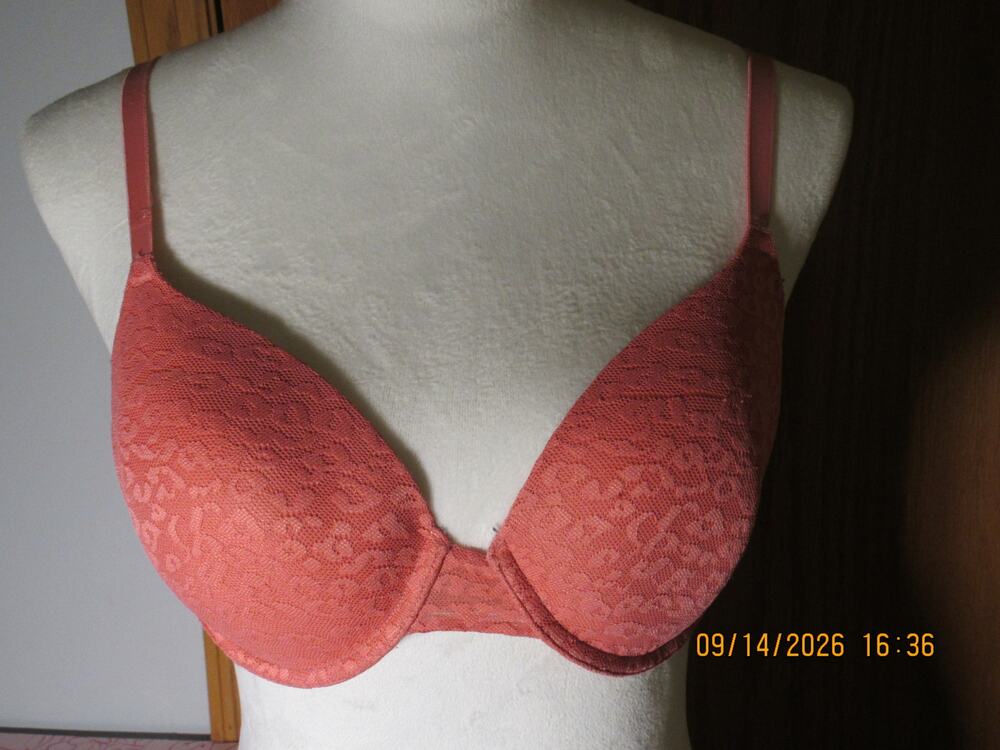 PINK Coral t-shirt bra - 38B